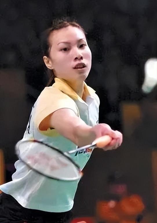 足球不仅仅 足球不仅仅